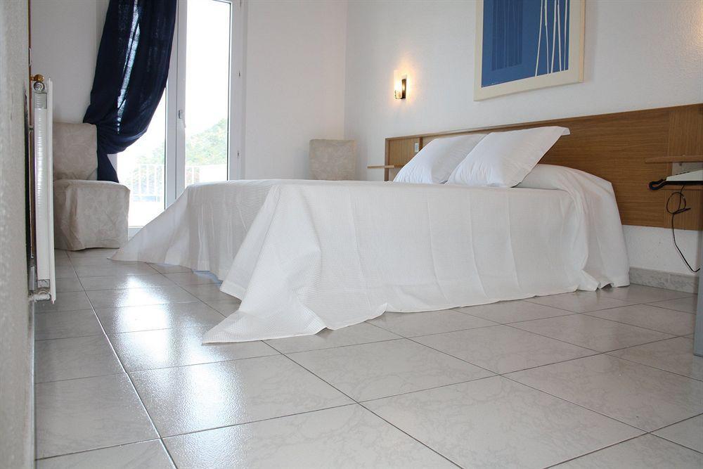 La Gambina Hotell Colera Exteriör bild